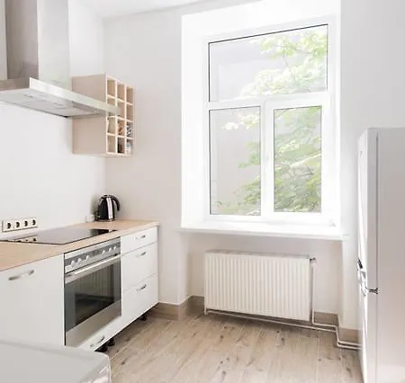 City Center Apartment *