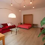 Center Daire *